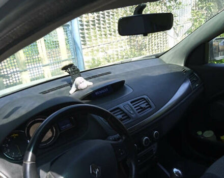 Белый Рено Меган, объемом двигателя 1.5 л и пробегом 196 тыс. км за 8500 $, фото 11 на Automoto.ua