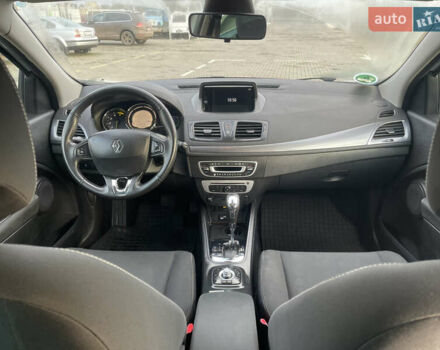 Білий Рено Меган, об'ємом двигуна 1.5 л та пробігом 225 тис. км за 9700 $, фото 30 на Automoto.ua