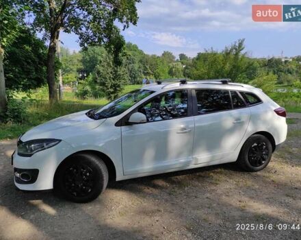 Белый Рено Меган, объемом двигателя 1.46 л и пробегом 265 тыс. км за 8150 $, фото 4 на Automoto.ua