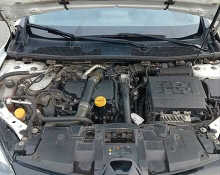 Белый Рено Меган, объемом двигателя 1.46 л и пробегом 238 тыс. км за 8800 $, фото 6 на Automoto.ua