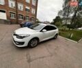 Білий Рено Меган, об'ємом двигуна 1.46 л та пробігом 305 тис. км за 7600 $, фото 2 на Automoto.ua
