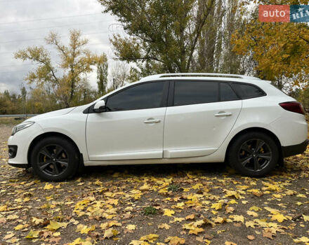 Белый Рено Меган, объемом двигателя 1.46 л и пробегом 272 тыс. км за 8700 $, фото 9 на Automoto.ua