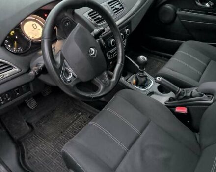 Белый Рено Меган, объемом двигателя 1.46 л и пробегом 279 тыс. км за 7800 $, фото 14 на Automoto.ua