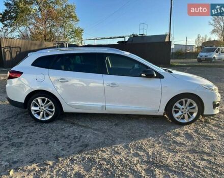 Рено Меган 2014 в Нововолынск на Automoto.ua Белый Рено Меган, объемом двигателя 1.5 л и пробегом 244 тыс. км за 9700 $, фото 3 на Automoto.ua