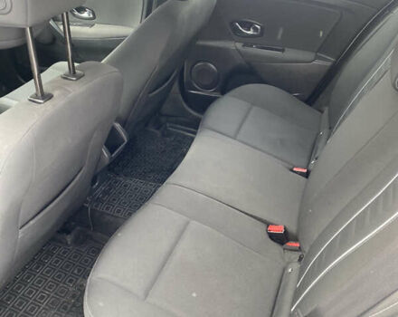 Білий Рено Меган, об'ємом двигуна 1.46 л та пробігом 245 тис. км за 7550 $, фото 14 на Automoto.ua