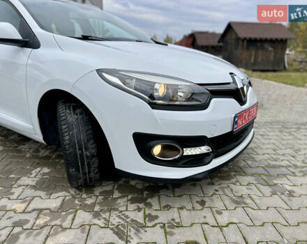 Белый Рено Меган, объемом двигателя 1.5 л и пробегом 192 тыс. км за 8450 $, фото 28 на Automoto.ua