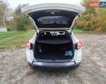 Белый Рено Меган, объемом двигателя 1.5 л и пробегом 263 тыс. км за 8200 $, фото 5 на Automoto.ua