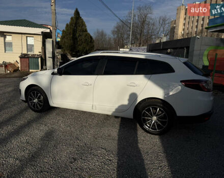 Белый Рено Меган, объемом двигателя 1.46 л и пробегом 178 тыс. км за 8550 $, фото 19 на Automoto.ua