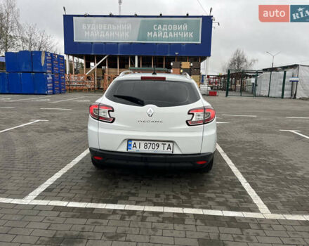 Белый Рено Меган, объемом двигателя 1.46 л и пробегом 330 тыс. км за 8500 $, фото 5 на Automoto.ua