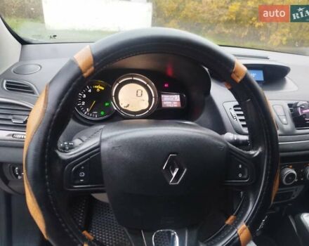 Белый Рено Меган, объемом двигателя 1.5 л и пробегом 263 тыс. км за 8200 $, фото 7 на Automoto.ua