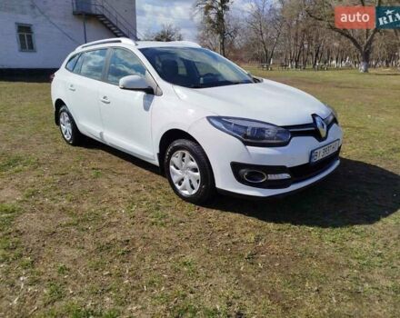 Белый Рено Меган, объемом двигателя 1.5 л и пробегом 208 тыс. км за 8900 $, фото 1 на Automoto.ua