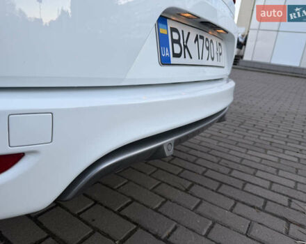 Белый Рено Меган, объемом двигателя 1.5 л и пробегом 265 тыс. км за 8550 $, фото 19 на Automoto.ua