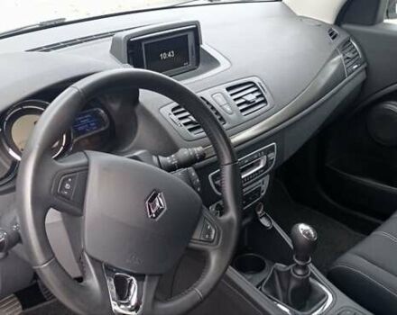 Рено Меган 2014 в Виннице на Automoto.ua Белый Рено Меган, объемом двигателя 1.5 л и пробегом 202 тыс. км за 10600 $, фото 13 на Automoto.ua