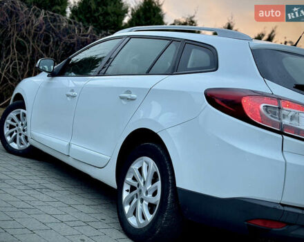 Білий Рено Меган, об'ємом двигуна 1.6 л та пробігом 227 тис. км за 7999 $, фото 15 на Automoto.ua