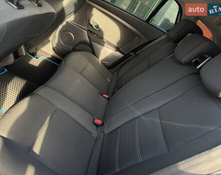 Белый Рено Меган, объемом двигателя 1.46 л и пробегом 178 тыс. км за 8550 $, фото 77 на Automoto.ua