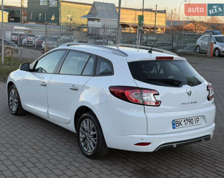 Белый Рено Меган, объемом двигателя 1.5 л и пробегом 265 тыс. км за 8550 $, фото 5 на Automoto.ua
