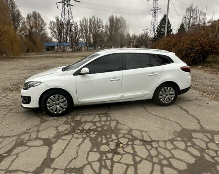 Белый Рено Меган, объемом двигателя 1.5 л и пробегом 245 тыс. км за 8500 $, фото 3 на Automoto.ua