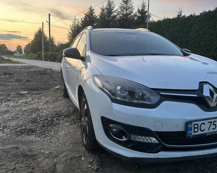 Белый Рено Меган, объемом двигателя 1.6 л и пробегом 185 тыс. км за 8300 $, фото 1 на Automoto.ua