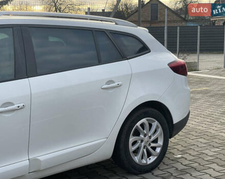 Білий Рено Меган, об'ємом двигуна 1.5 л та пробігом 225 тис. км за 9700 $, фото 11 на Automoto.ua