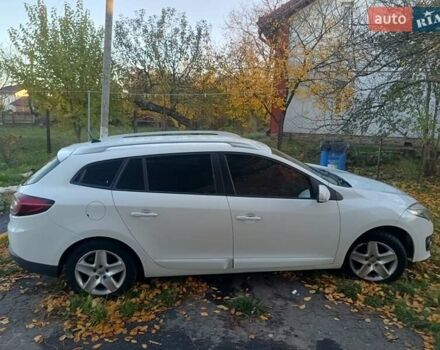 Белый Рено Меган, объемом двигателя 1.2 л и пробегом 180 тыс. км за 7200 $, фото 3 на Automoto.ua