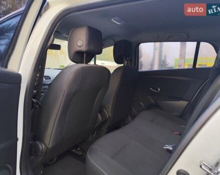 Білий Рено Меган, об'ємом двигуна 1.5 л та пробігом 165 тис. км за 8150 $, фото 38 на Automoto.ua