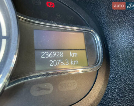 Білий Рено Меган, об'ємом двигуна 1.46 л та пробігом 237 тис. км за 8300 $, фото 11 на Automoto.ua