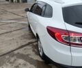 Белый Рено Меган, объемом двигателя 1.5 л и пробегом 277 тыс. км за 8800 $, фото 5 на Automoto.ua