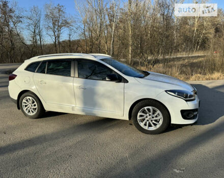 Белый Рено Меган, объемом двигателя 1.5 л и пробегом 200 тыс. км за 9700 $, фото 8 на Automoto.ua