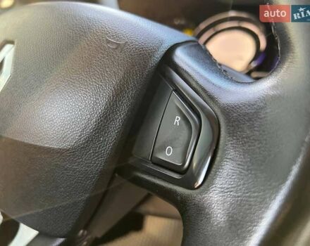 Білий Рено Меган, об'ємом двигуна 1.46 л та пробігом 272 тис. км за 7800 $, фото 31 на Automoto.ua
