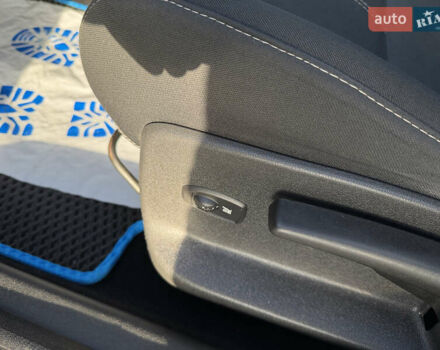 Белый Рено Меган, объемом двигателя 1.46 л и пробегом 178 тыс. км за 8550 $, фото 67 на Automoto.ua