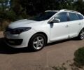 Белый Рено Меган, объемом двигателя 1.5 л и пробегом 230 тыс. км за 8100 $, фото 1 на Automoto.ua