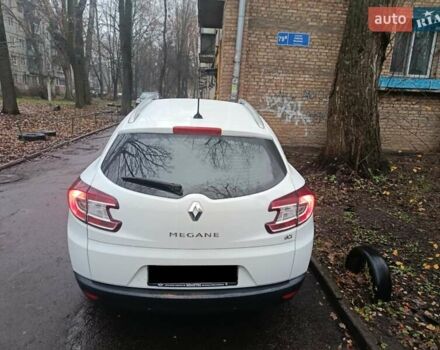 Белый Рено Меган, объемом двигателя 1.5 л и пробегом 296 тыс. км за 8000 $, фото 3 на Automoto.ua