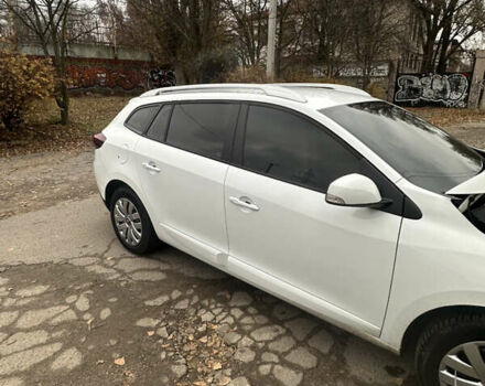 Белый Рено Меган, объемом двигателя 1.5 л и пробегом 245 тыс. км за 8500 $, фото 7 на Automoto.ua