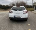 Белый Рено Меган, объемом двигателя 1.6 л и пробегом 167 тыс. км за 2600 $, фото 10 на Automoto.ua