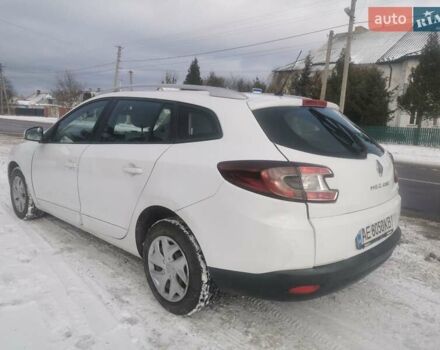 Белый Рено Меган, объемом двигателя 1.5 л и пробегом 262 тыс. км за 5500 $, фото 6 на Automoto.ua