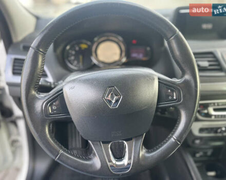 Білий Рено Меган, об'ємом двигуна 1.5 л та пробігом 225 тис. км за 9700 $, фото 19 на Automoto.ua