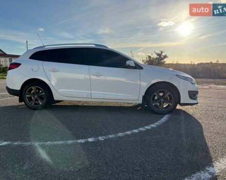 Білий Рено Меган, об'ємом двигуна 1.46 л та пробігом 272 тис. км за 7800 $, фото 13 на Automoto.ua