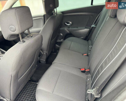 Белый Рено Меган, объемом двигателя 1.5 л и пробегом 225 тыс. км за 9850 $, фото 23 на Automoto.ua