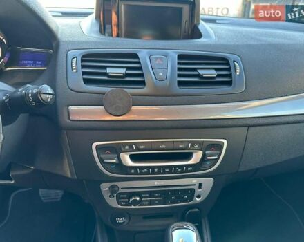 Рено Меган 2014 в Нововолынск на Automoto.ua Белый Рено Меган, объемом двигателя 1.5 л и пробегом 244 тыс. км за 9700 $, фото 16 на Automoto.ua