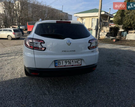 Белый Рено Меган, объемом двигателя 1.46 л и пробегом 178 тыс. км за 8550 $, фото 27 на Automoto.ua