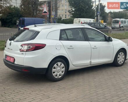 Белый Рено Меган, объемом двигателя 1.5 л и пробегом 280 тыс. км за 7750 $, фото 9 на Automoto.ua