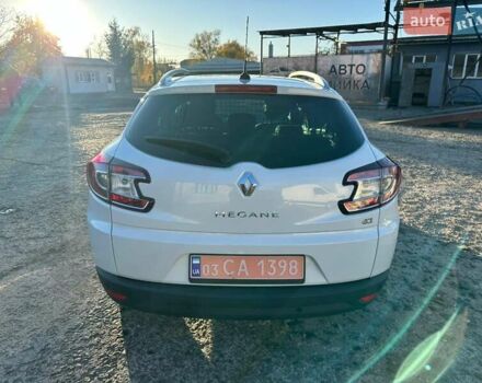 Рено Меган 2014 в Нововолынск на Automoto.ua Белый Рено Меган, объемом двигателя 1.5 л и пробегом 244 тыс. км за 9700 $, фото 6 на Automoto.ua