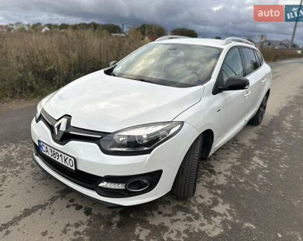 Белый Рено Меган, объемом двигателя 1.6 л и пробегом 217 тыс. км за 8750 $, фото 12 на Automoto.ua