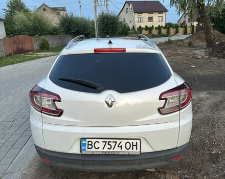 Белый Рено Меган, объемом двигателя 1.6 л и пробегом 185 тыс. км за 8300 $, фото 7 на Automoto.ua