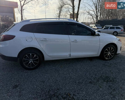 Белый Рено Меган, объемом двигателя 1.46 л и пробегом 178 тыс. км за 8550 $, фото 38 на Automoto.ua