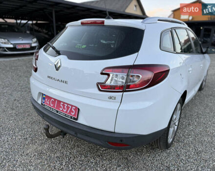 Белый Рено Меган, объемом двигателя 1.5 л и пробегом 245 тыс. км за 8250 $, фото 6 на Automoto.ua