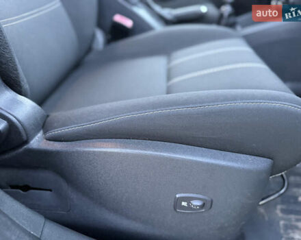 Белый Рено Меган, объемом двигателя 1.5 л и пробегом 245 тыс. км за 8250 $, фото 14 на Automoto.ua