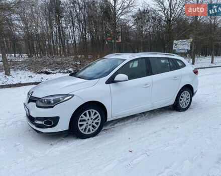 Білий Рено Меган, об'ємом двигуна 1.46 л та пробігом 245 тис. км за 7550 $, фото 10 на Automoto.ua