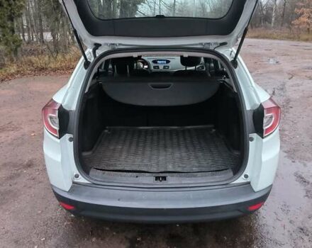 Белый Рено Меган, объемом двигателя 1.46 л и пробегом 279 тыс. км за 7800 $, фото 18 на Automoto.ua