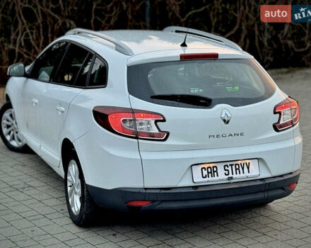 Білий Рено Меган, об'ємом двигуна 1.6 л та пробігом 227 тис. км за 7999 $, фото 13 на Automoto.ua